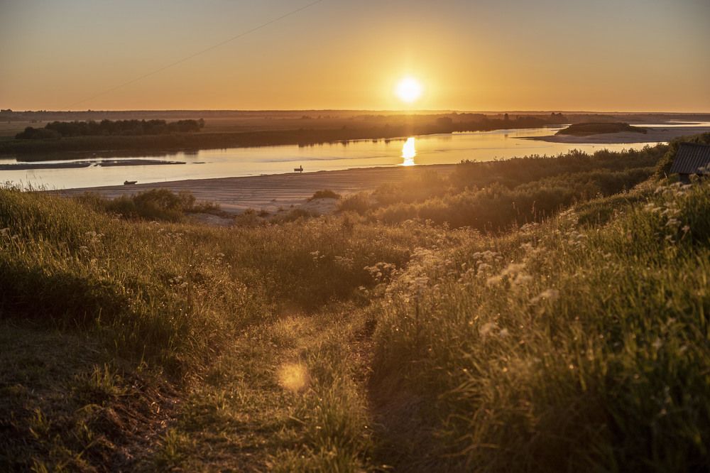 Photograph by Elena Kostochkina