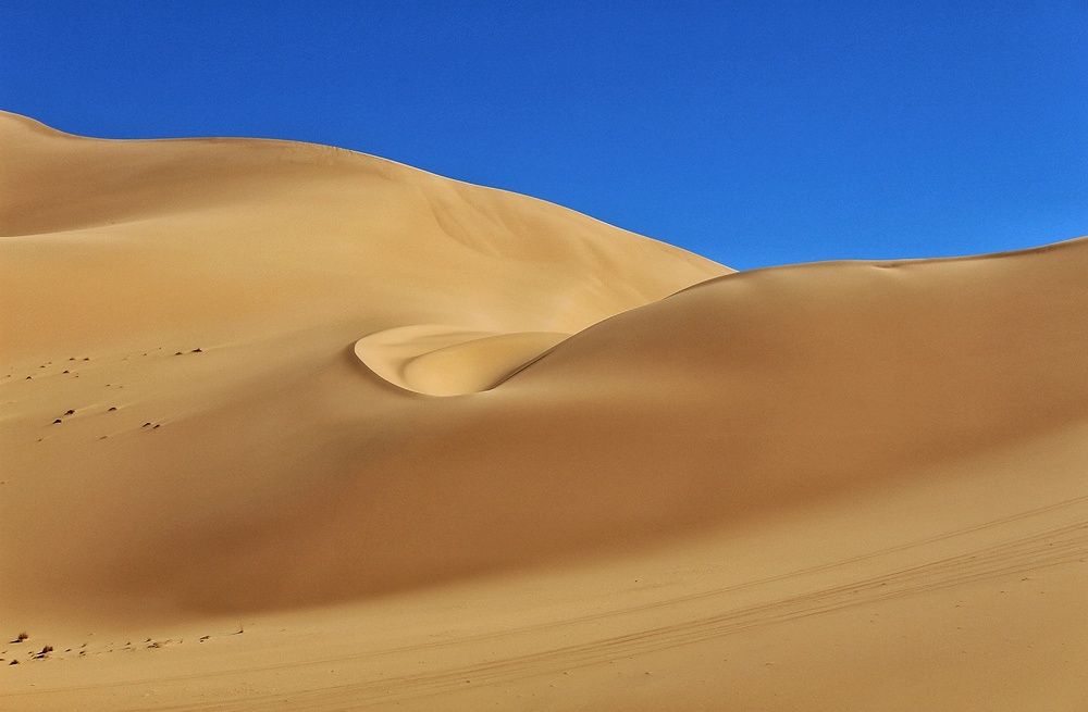 رمال مدينة غات ليبيا