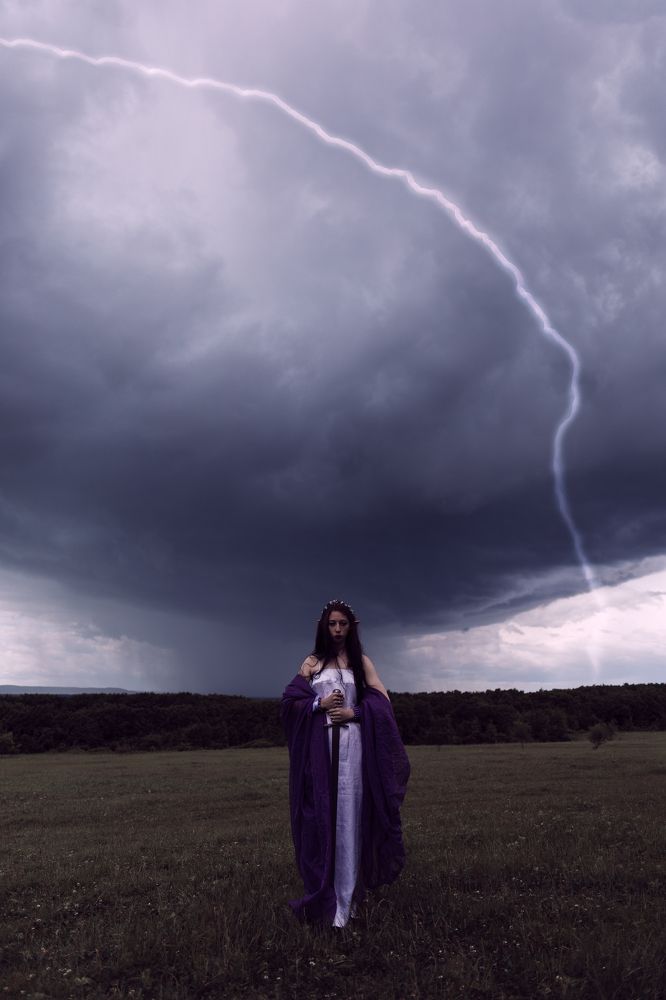 Дева грозы