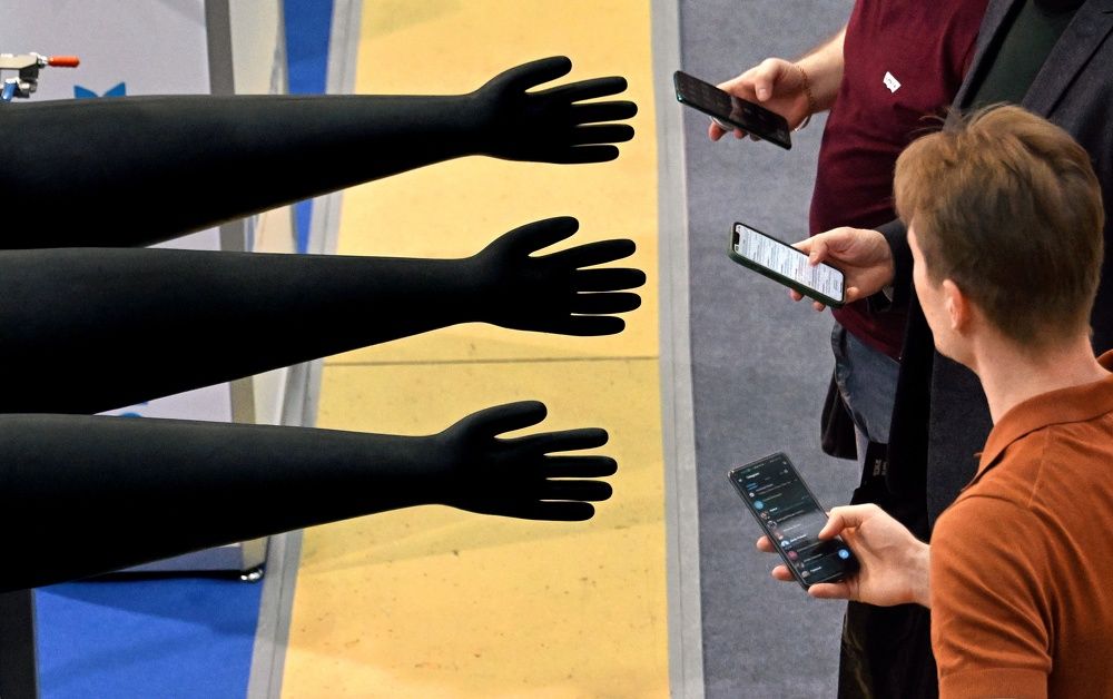 На выставке .