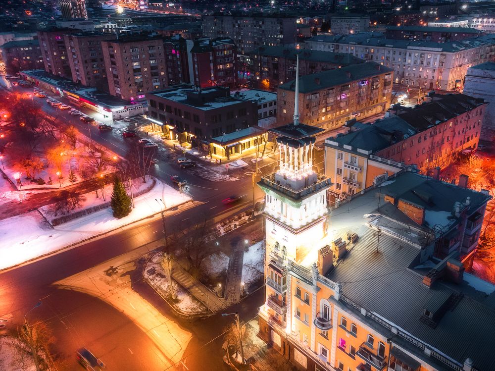 Вечерний город