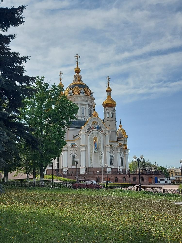 Храм Св. Петра и Февронии