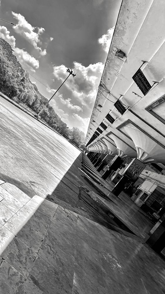 Shadowed Segregation: Dividing Spaces with Light