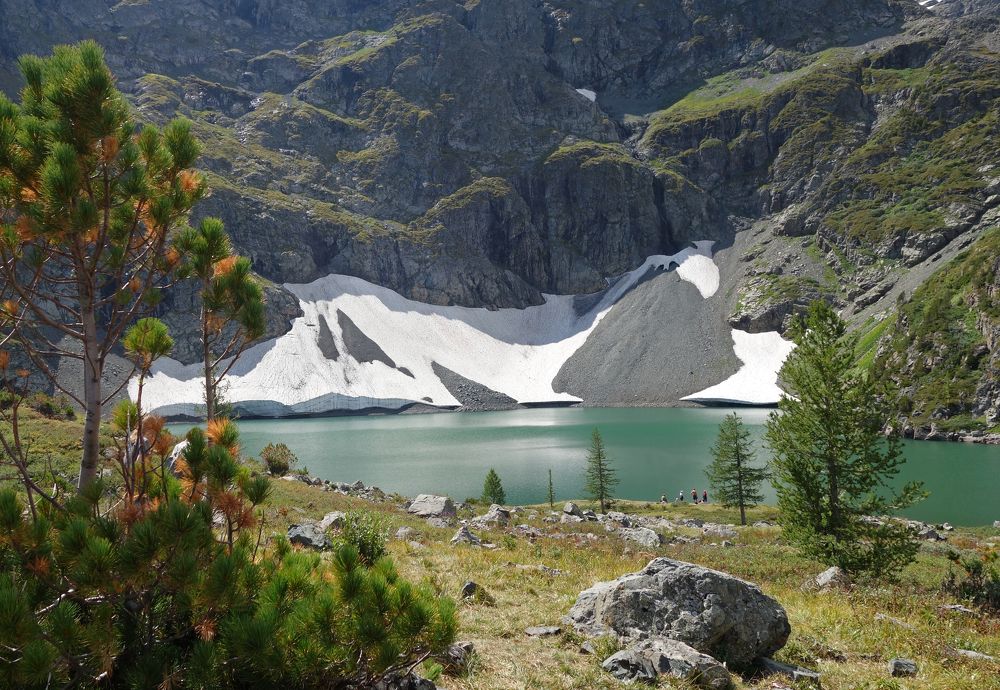 Горное озеро.