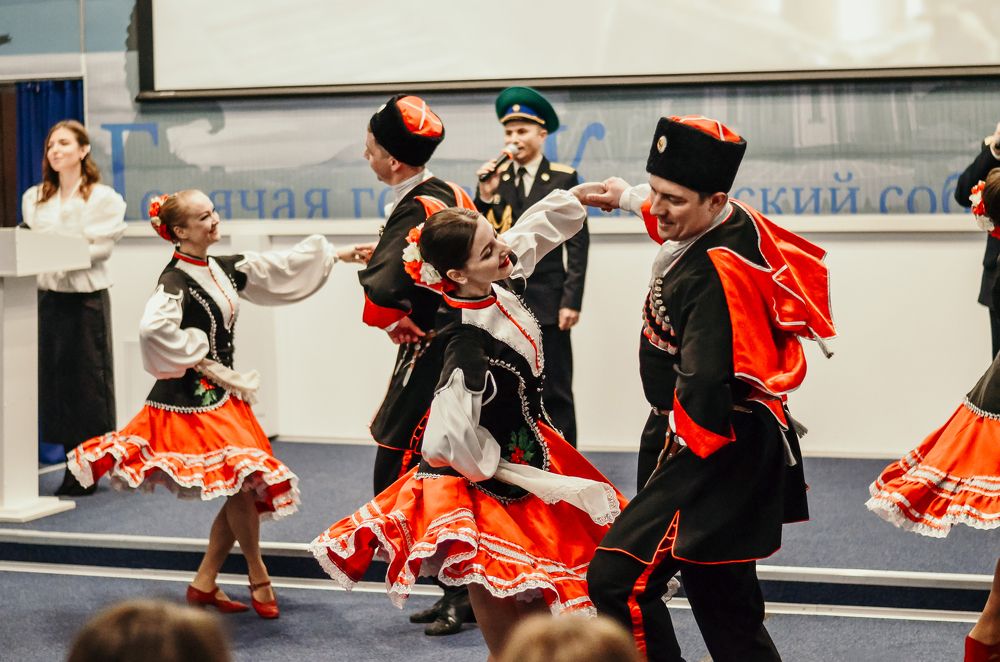 Казачьи танцы