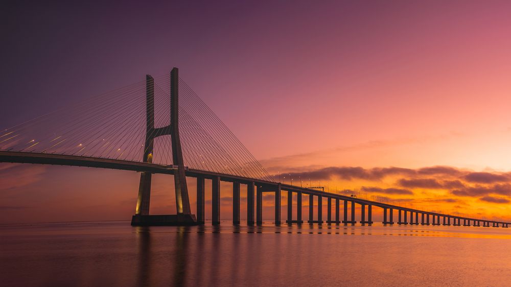 Vasco da Gama bridge in the morning light