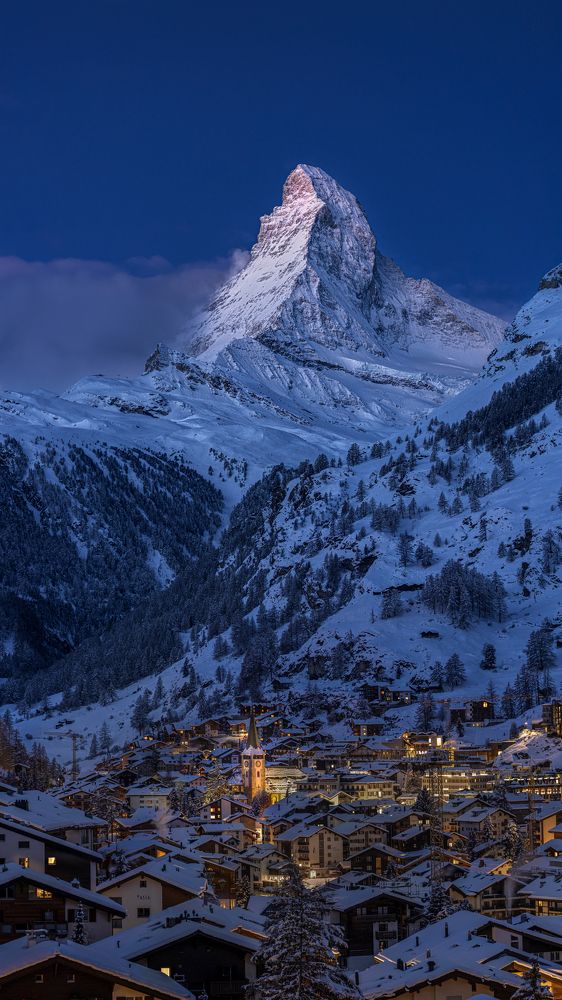 Photograph by WANG QIAN