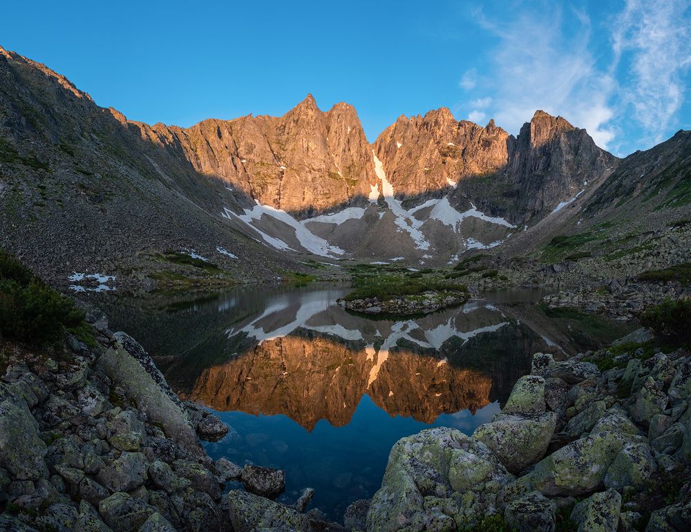 Утро в отрогах Баргузинского хребта