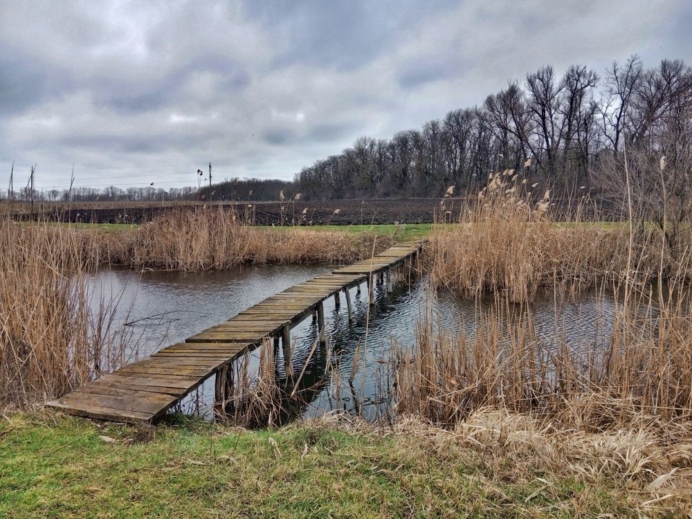 Старенький мостик