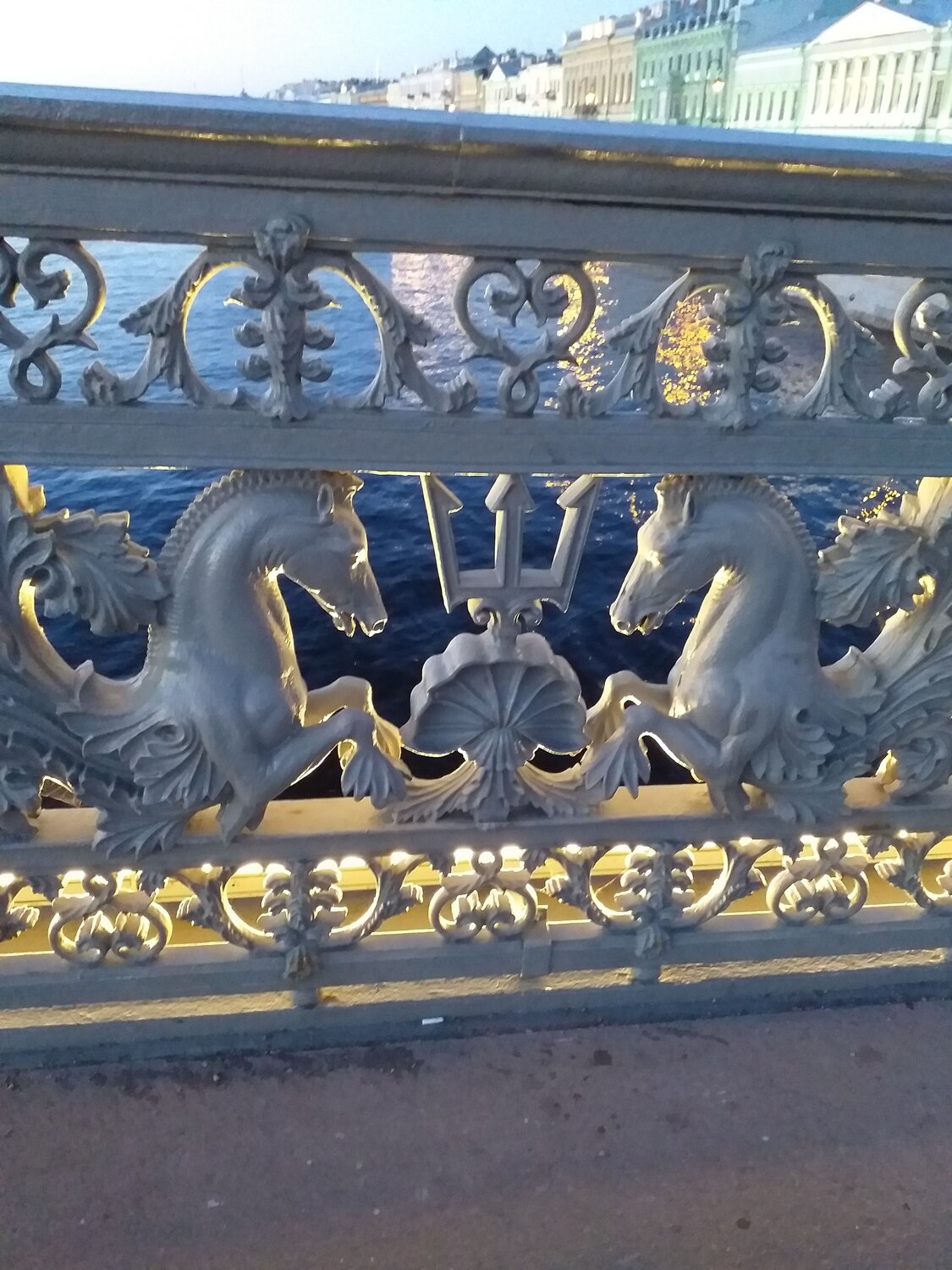 Photo #10330777