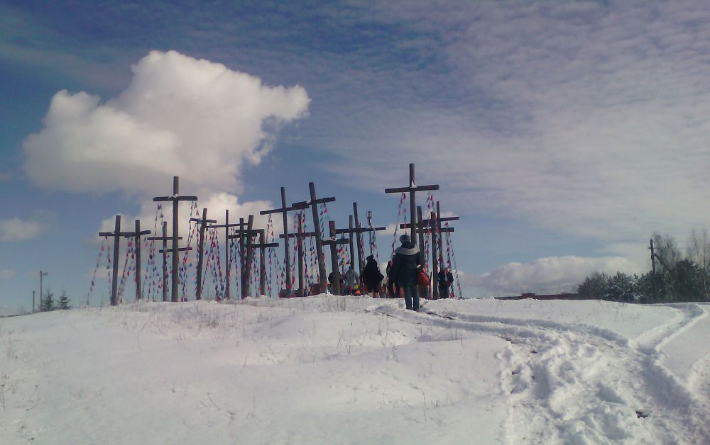 Гора крестов. Католическая пасха. Ошмяны . Беларусь