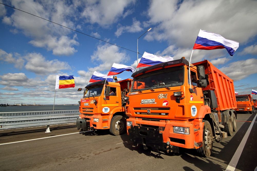 Фотография автора Александр Челмодеев