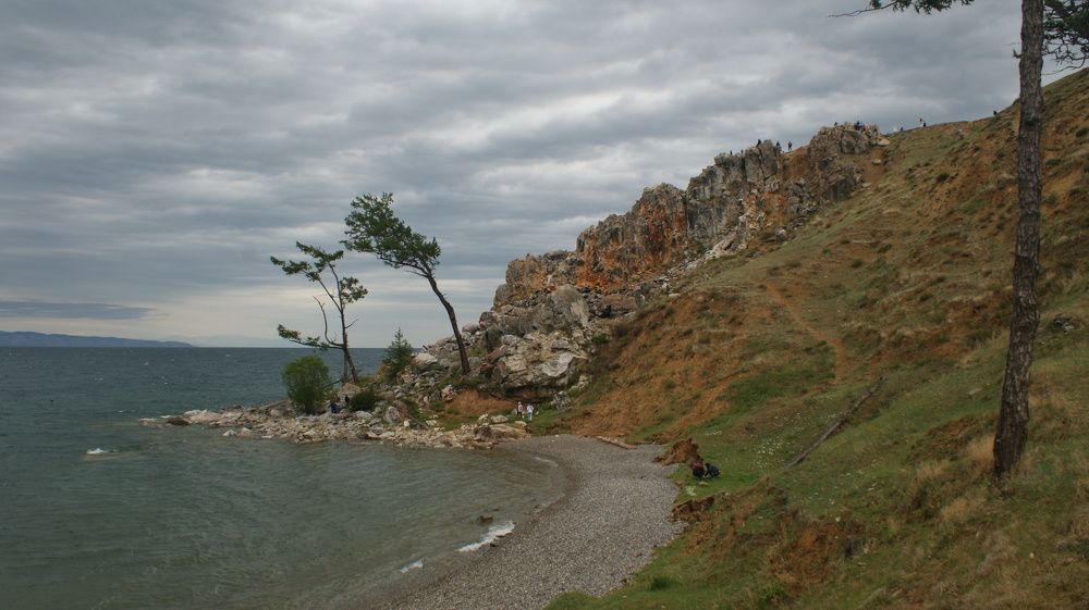 На Бреге том.