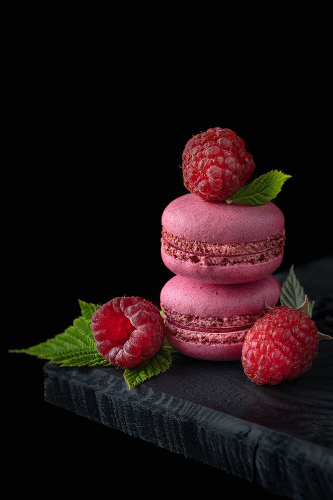 Raspberry dessert