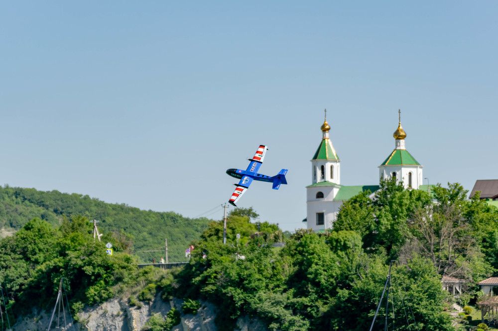 Гидросамолет