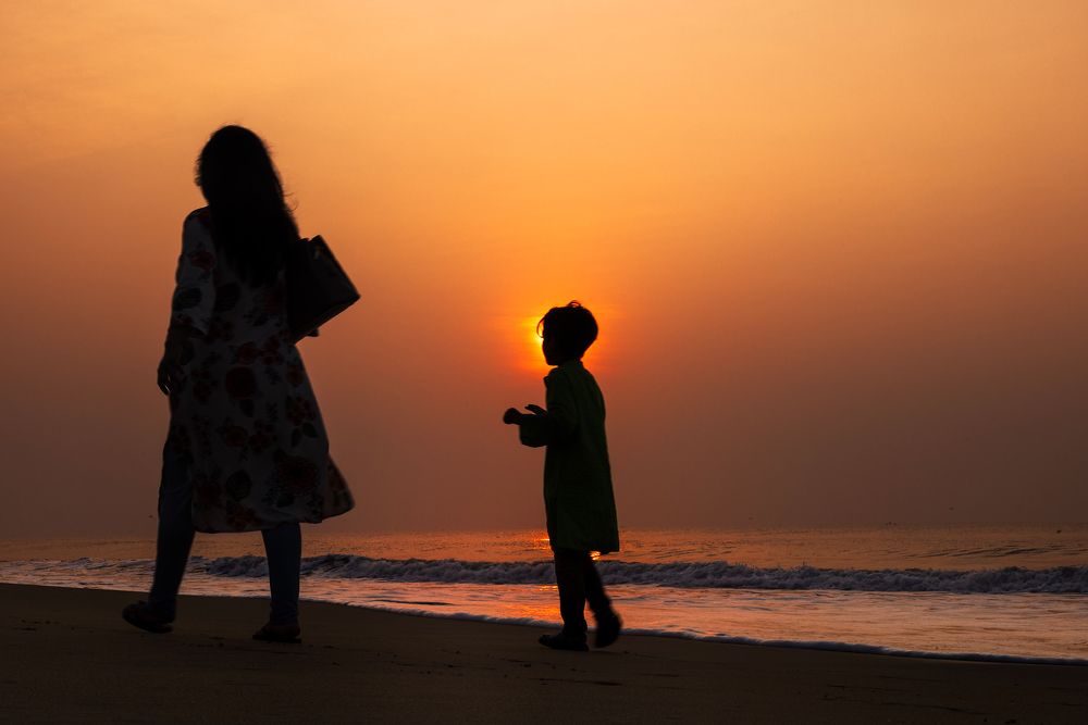 Golden Hour Vibes at Beach