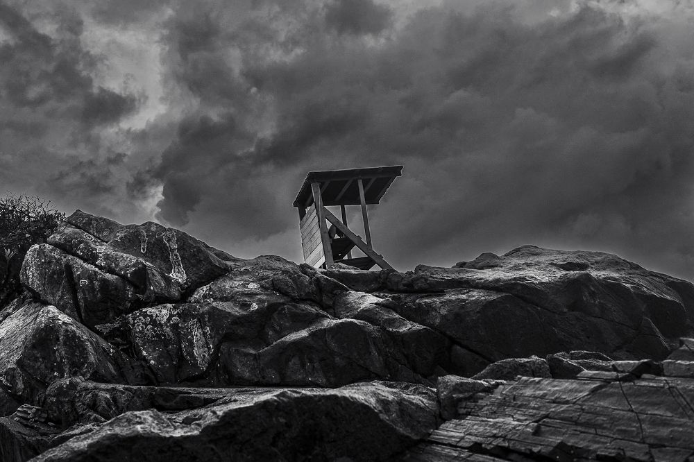 Photograph by Javier Batrosse