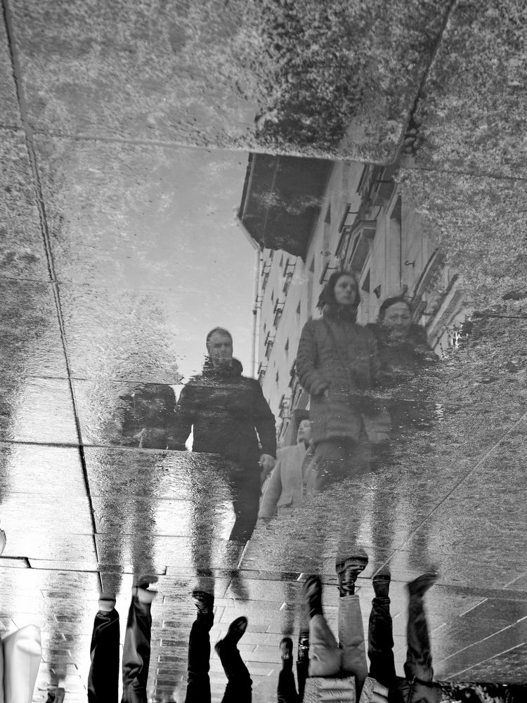 В Петербурге - январь.