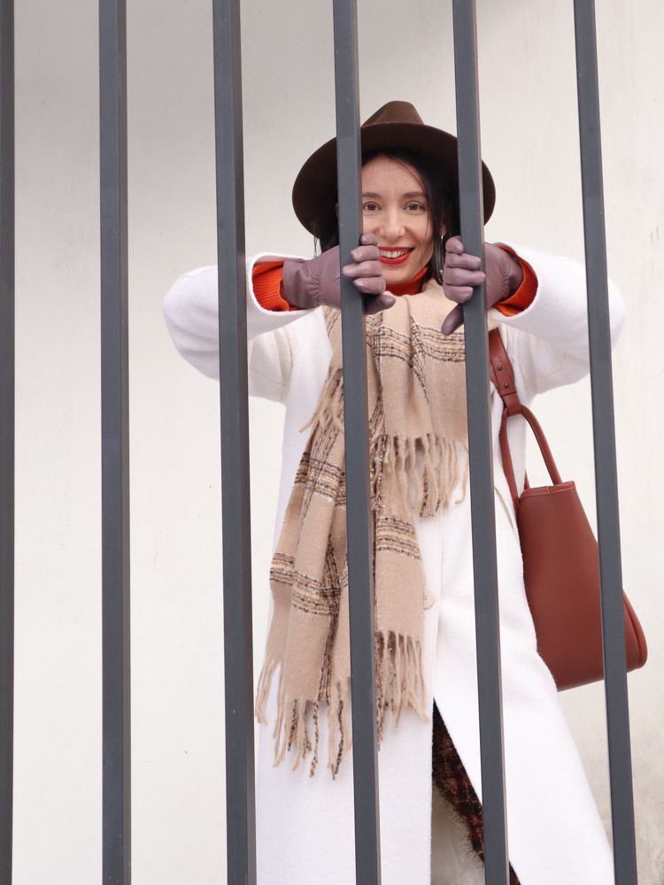 Стилист Зарема Ясная