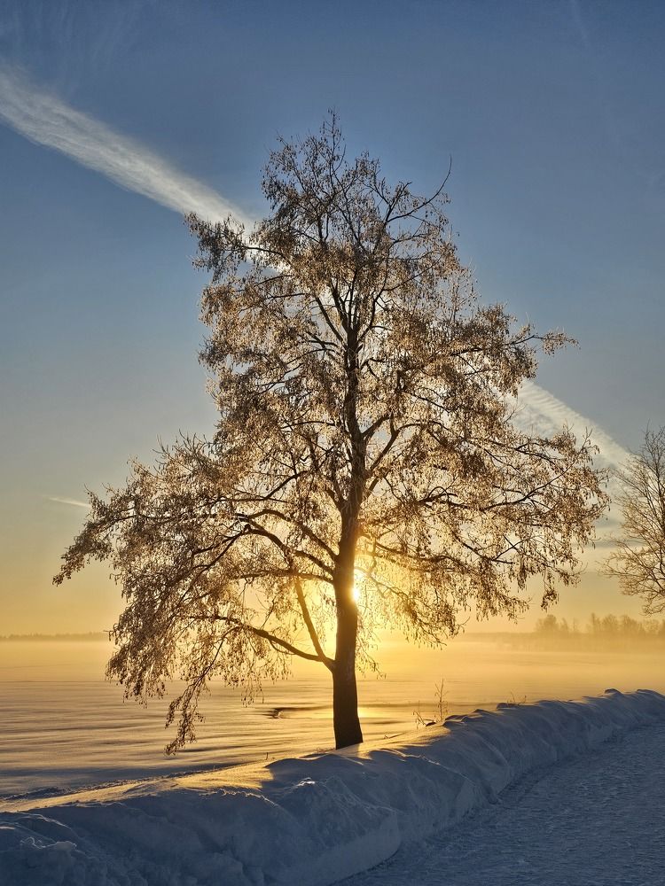 Рассвет на озере. г. Валдай