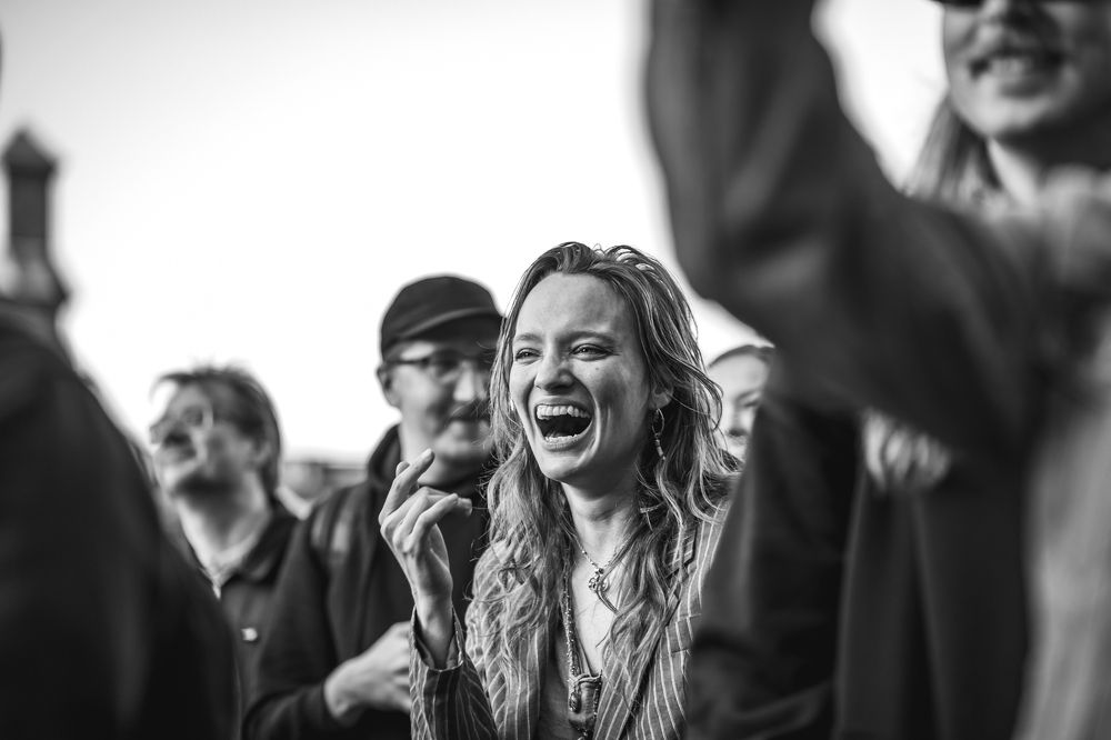 Sharing authentic emotions at a memorable event