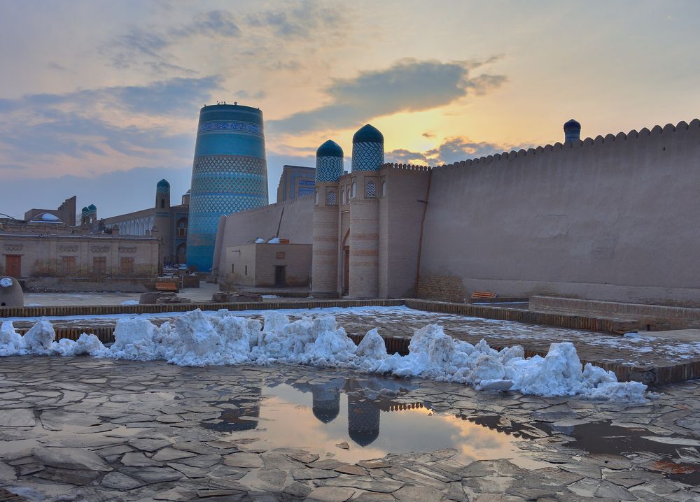 Вечер в старом городе.