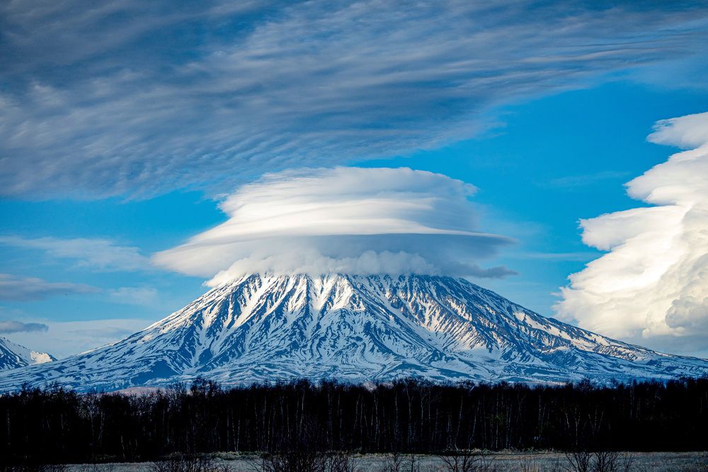 Камчатка. Корякский и Авачинский вулканы