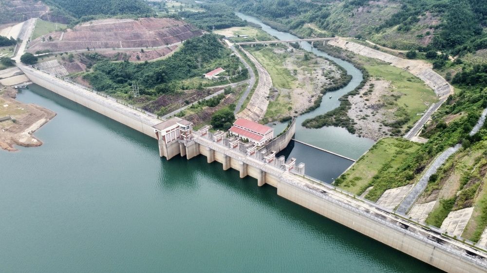 Photograph by Lê Nghị