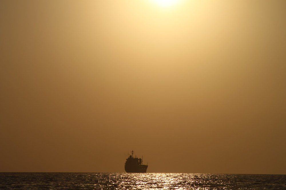 Закат на море