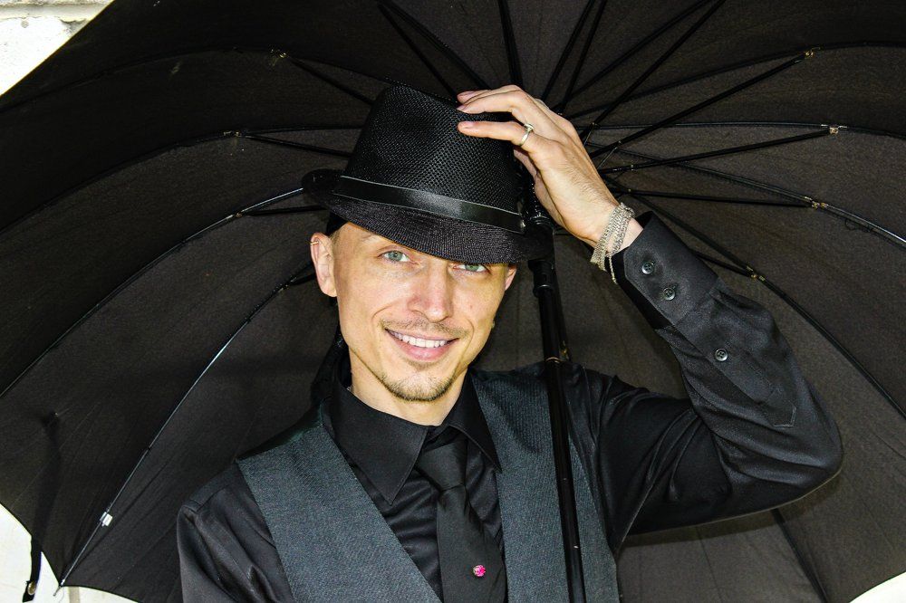 Солнце под зонтом)