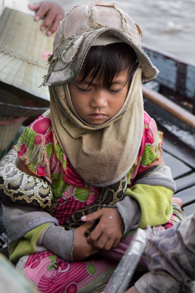 Совсем недетский мир (2)