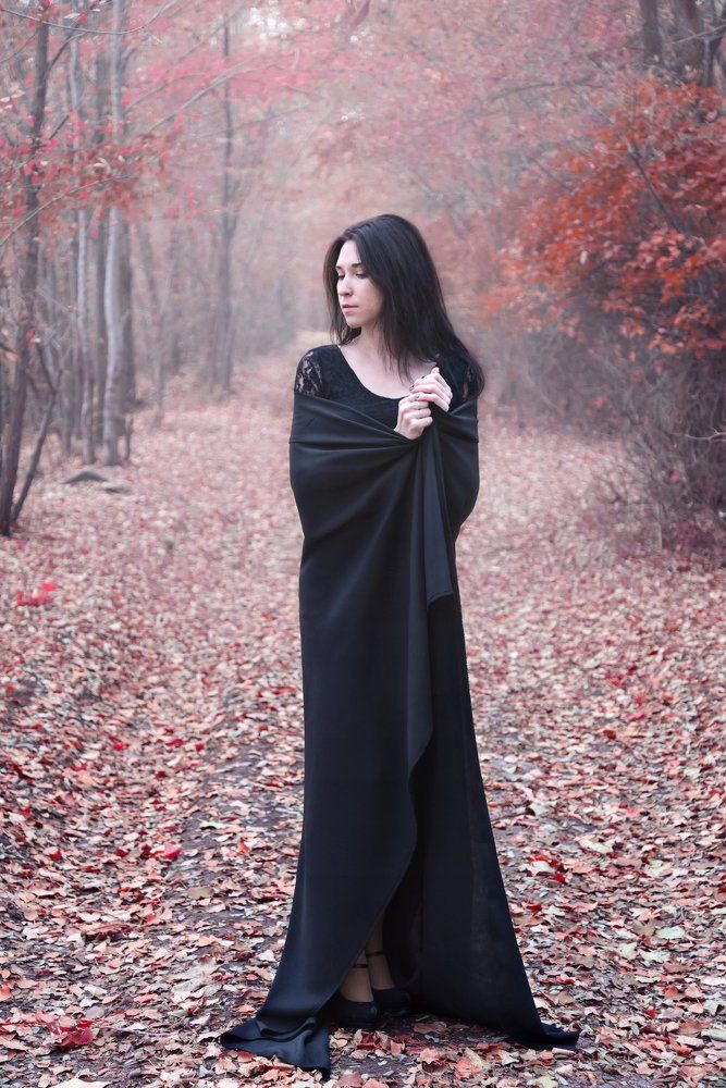 Нам мнится мир....