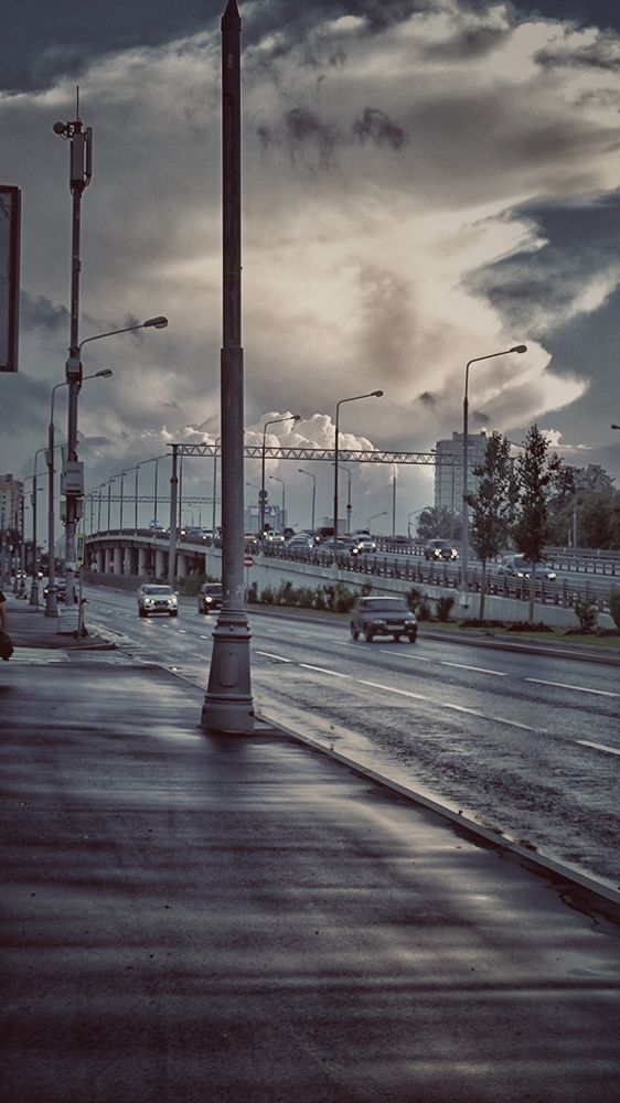 На стыке дня