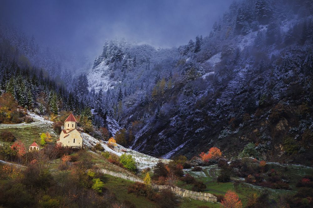 Где небо собирает свои тучи