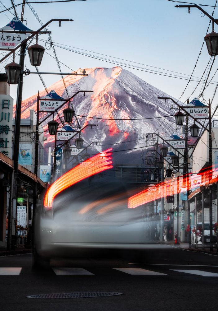 The red Fujisan and the light trails