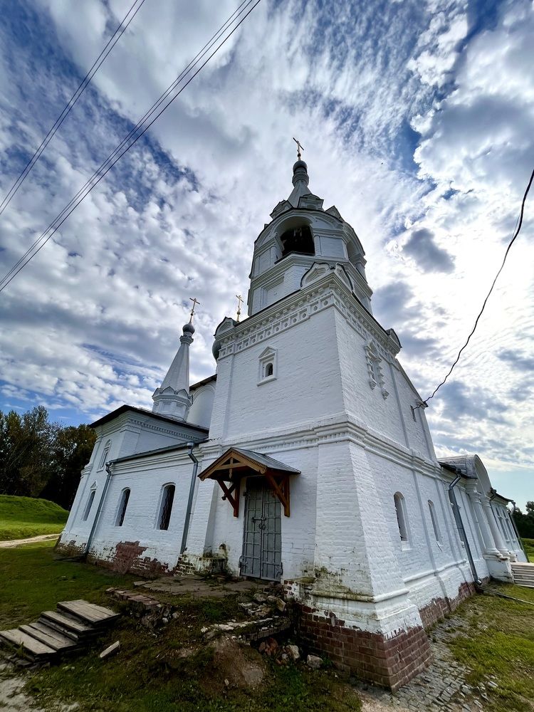 Крестовоздвиженский собор
