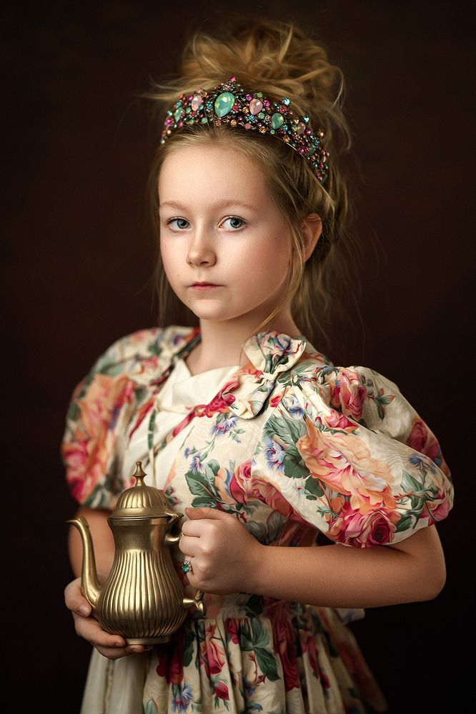 Girl with a teapot