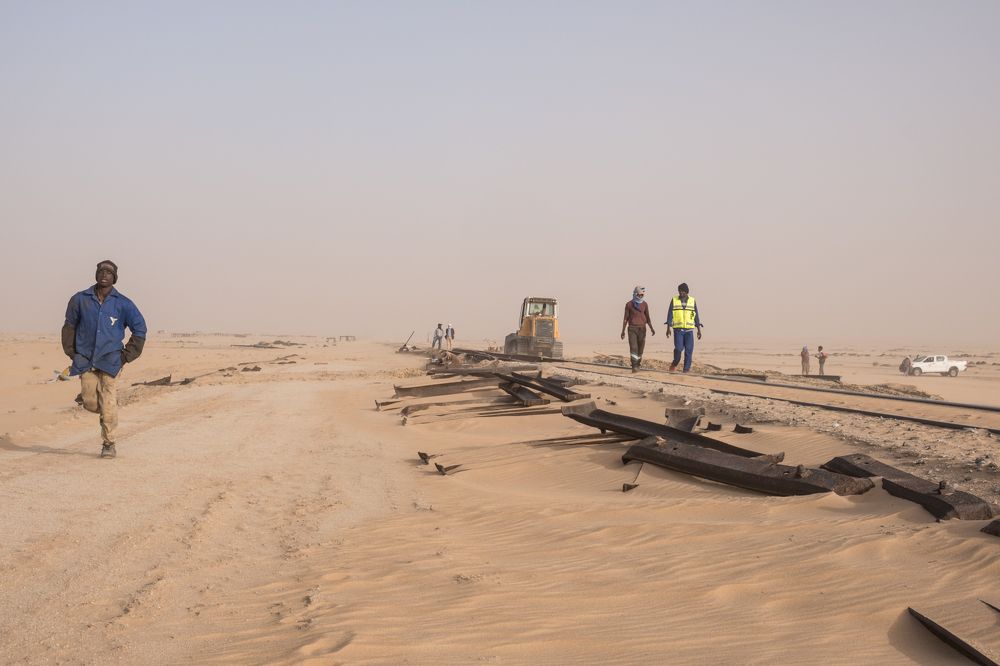The train in the desert