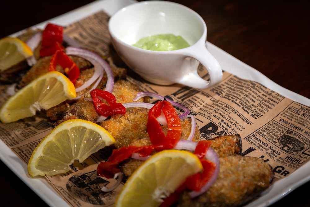 Паштеишь с лимоном и острым перцем