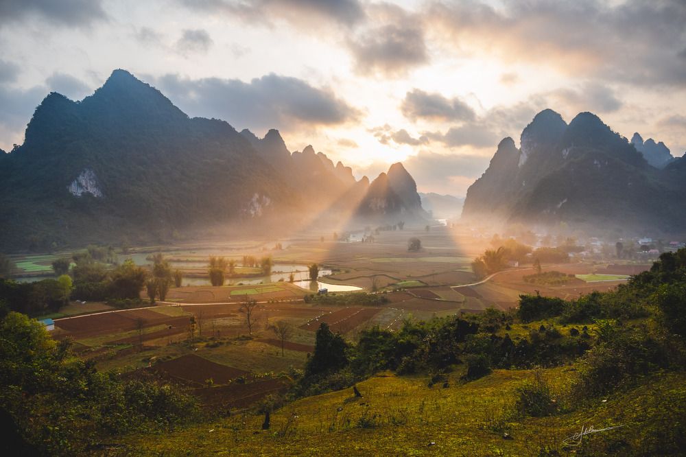 Photograph by Alexandre de Pommereau