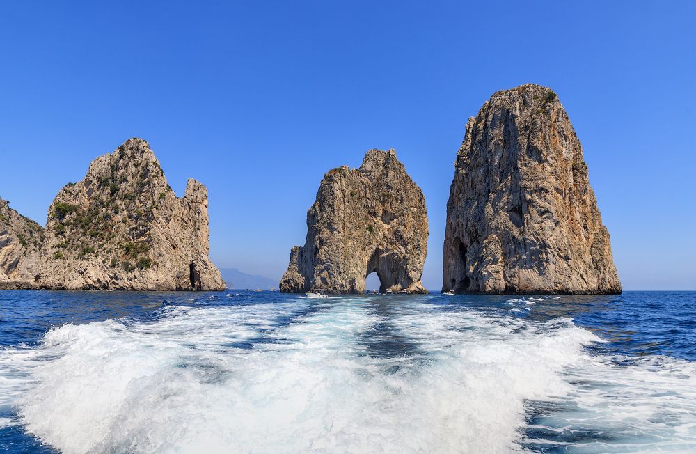 Вокруг острова Капри