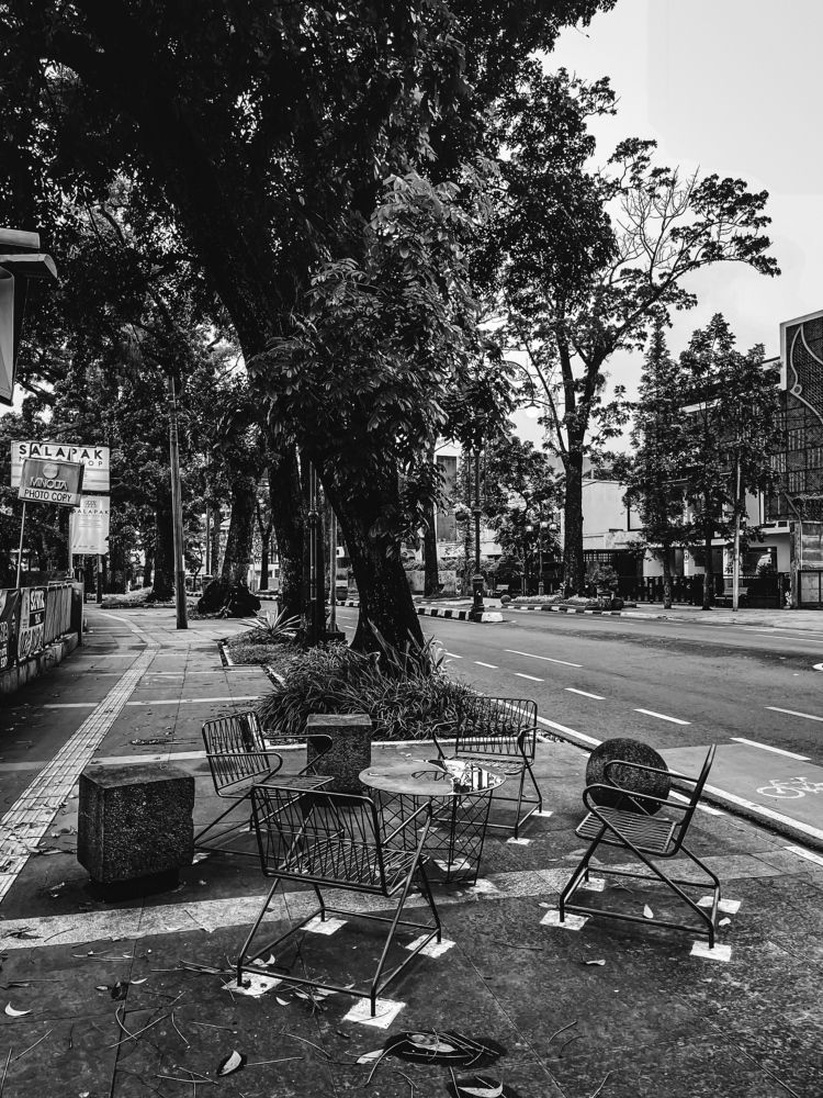 Photograph by Dee Aneeta