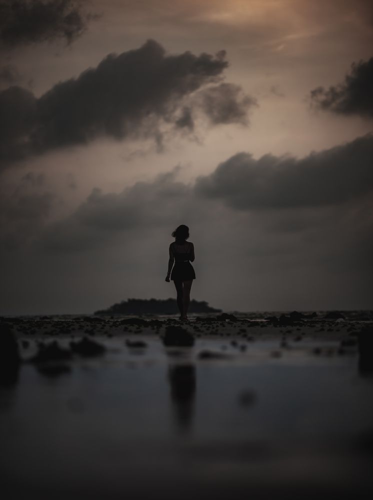 Девушка и небо.