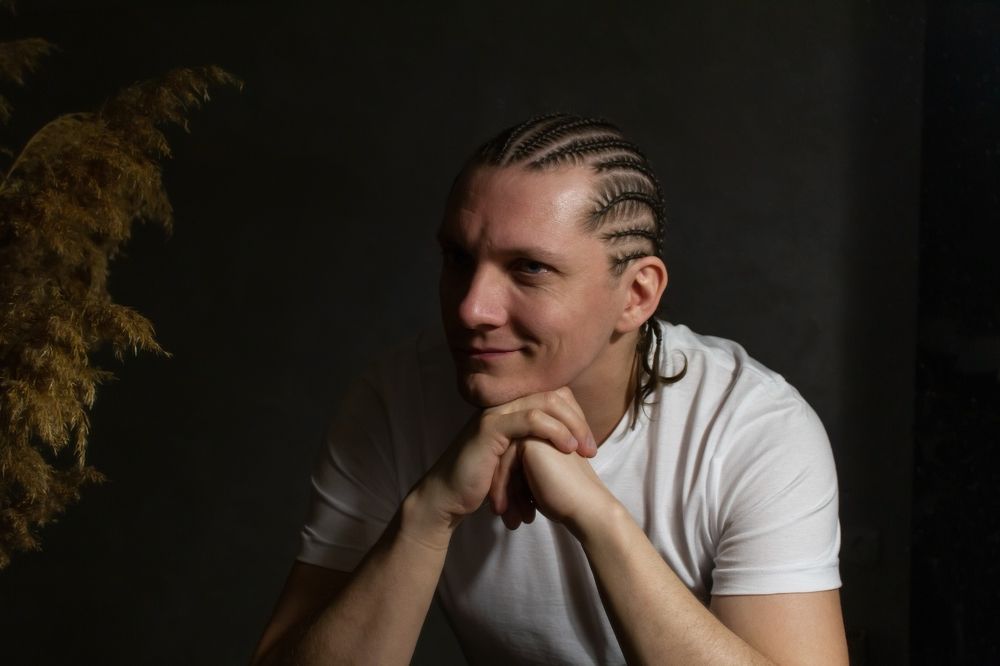 Фотография автора Евгений Ошаров