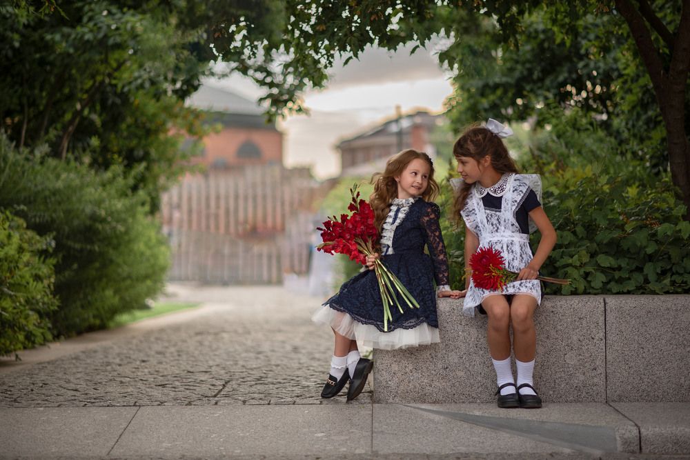 Школьные подружки