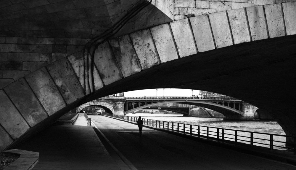 Однажды в Париже.