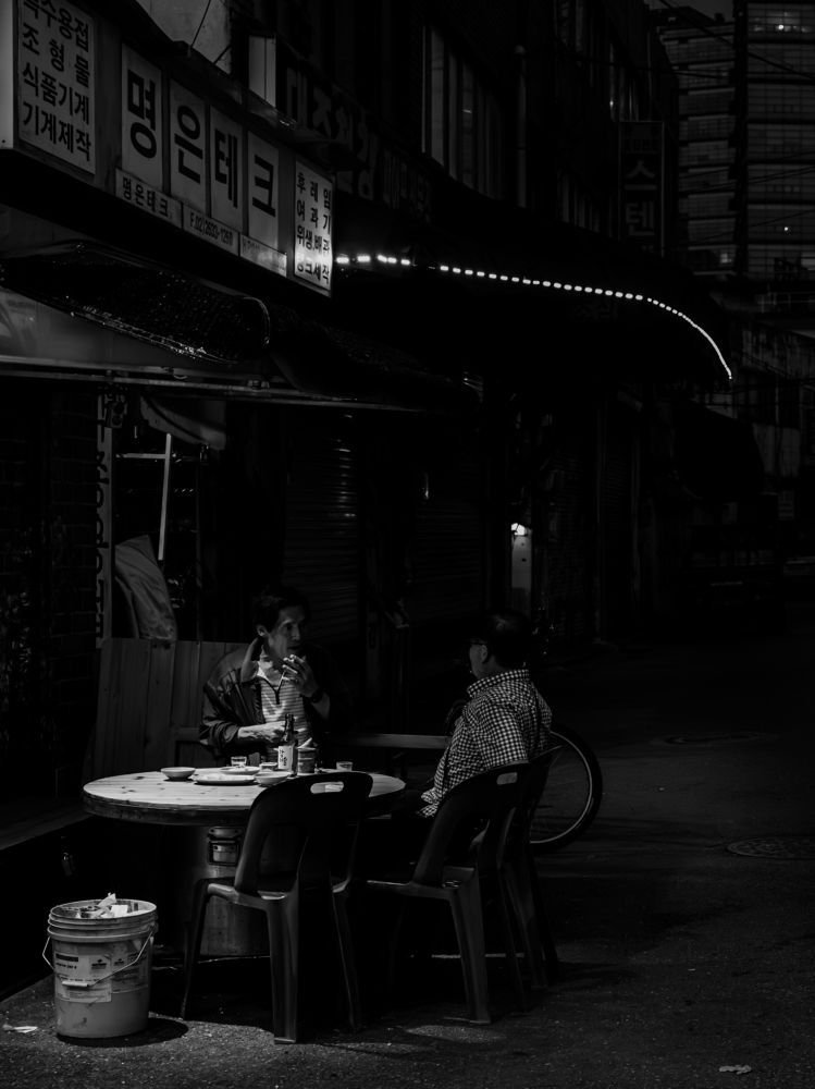 Photograph by Hwan Lee