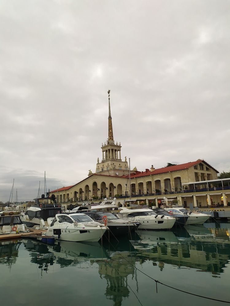 Фотография автора Анастасия Демина