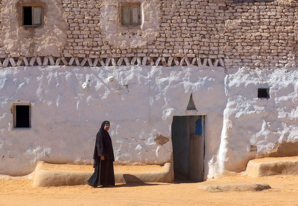 Women from Eldakla Oasis