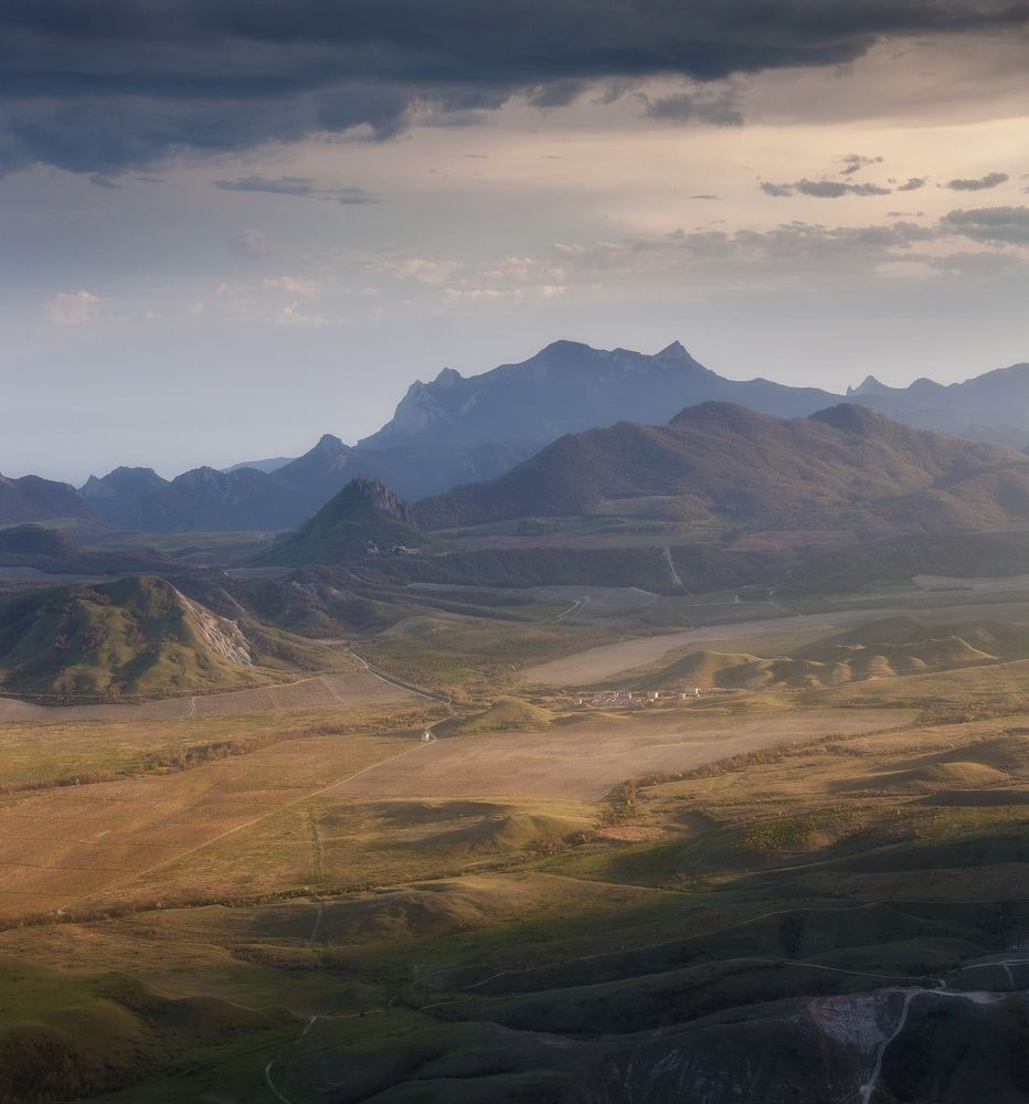 Photograph by Roman Lyubimski